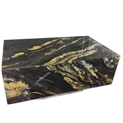 Cosmic Gold Granitblock Couchtisch